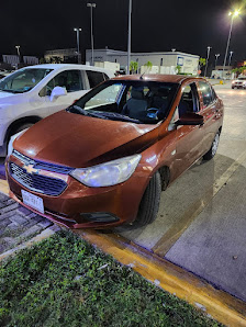 Victory Lux Cancún, Renta De Autos